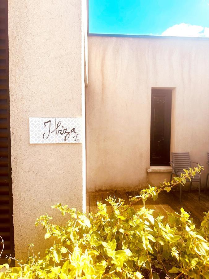 Les Madones Daire Nîmes Dış mekan fotoğraf